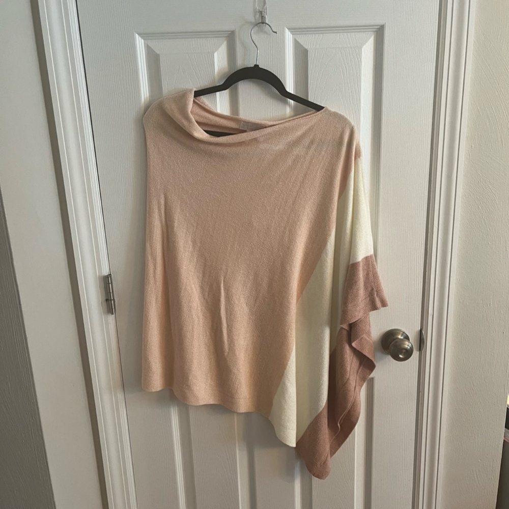 NWT One Size Barefoot Dreams CozyChic Ultra Lite Sunset Poncho in Pale Pink